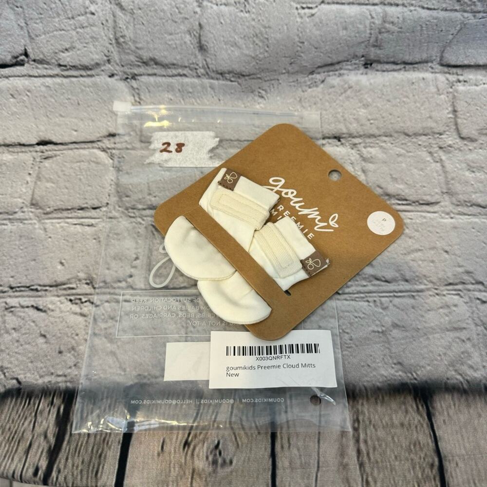 Goumi Preemie Baby Mittens